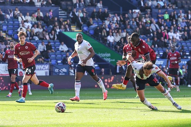 Nhận định Arsenal vs Bolton (01h45 ngày 269) Hủy diệt đội khách 2